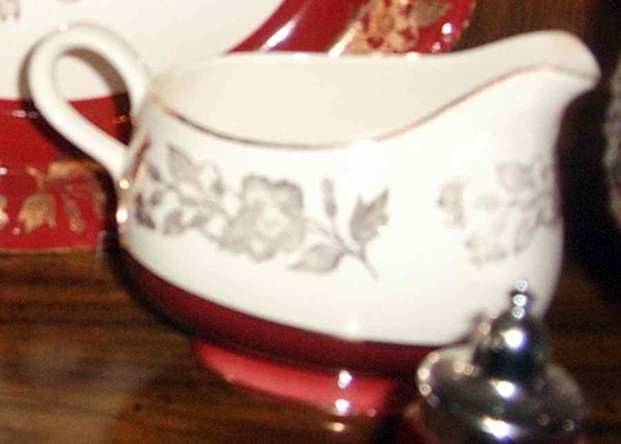 N446 Gravy Boat by Homer Laughlin -1