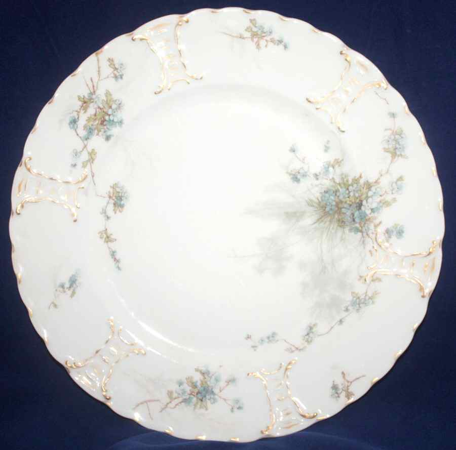 Schleiger 56-4 Dinner Plate by Haviland-1