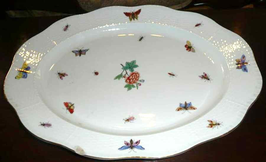 Victoria 16" Oval Serving Platter by Herend-1
