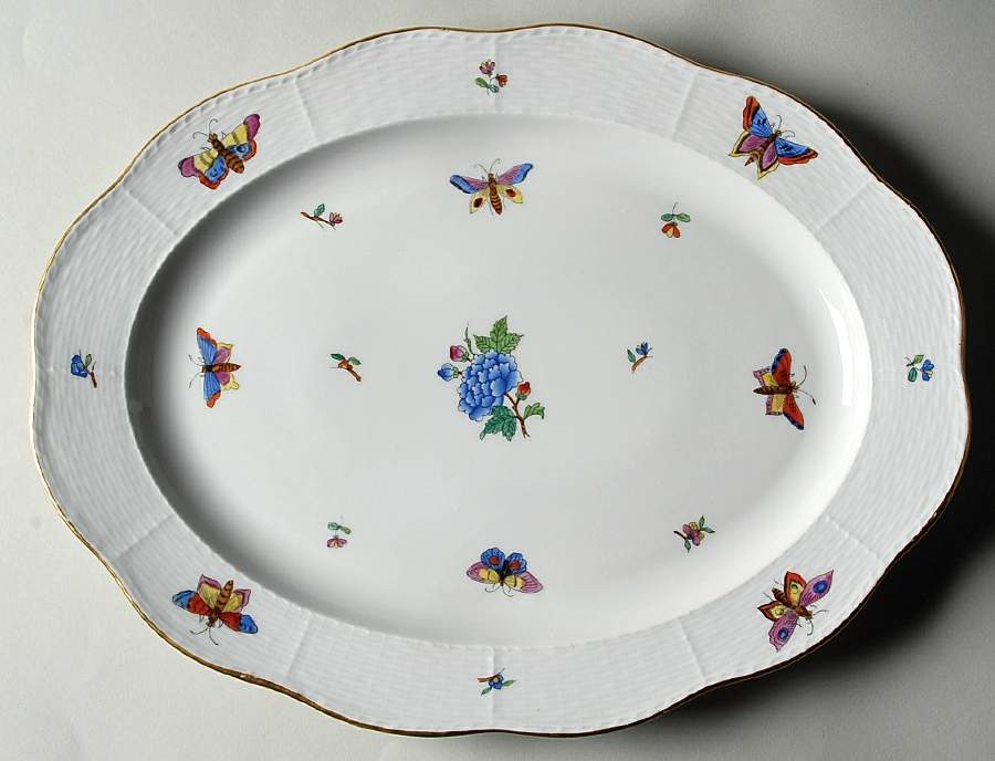 Victoria 14" Oval Serving Platter by Herend-1