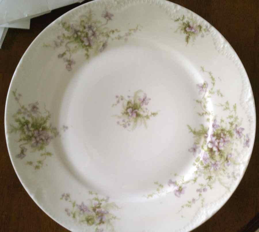 Schleiger 157-22 Dinner Plate by Haviland-1