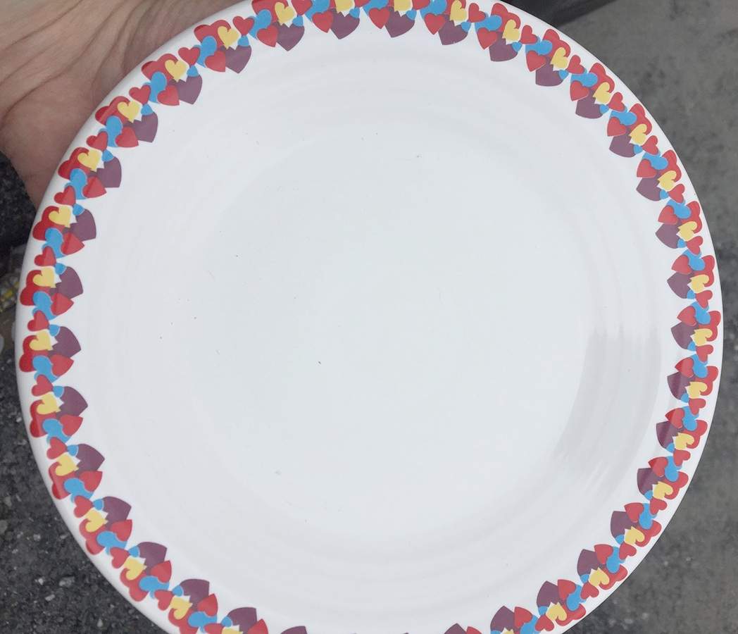 Fiesta Valentine Hearts Luncheon Plate by Homer Laughlin -1