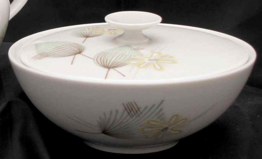 HUT2100 Sugar Bowl & Lid by Hutschenreuther-1