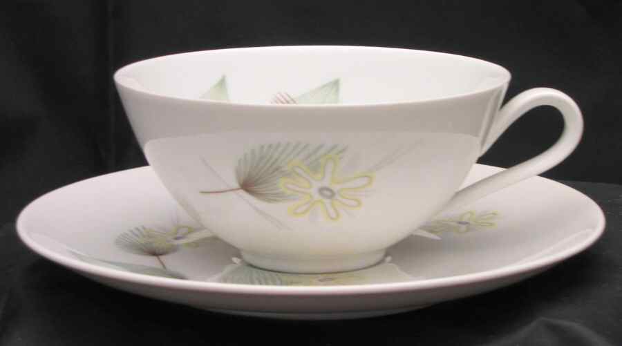 HUT2100 Flat Cup & Saucer Set by Hutschenreuther-1
