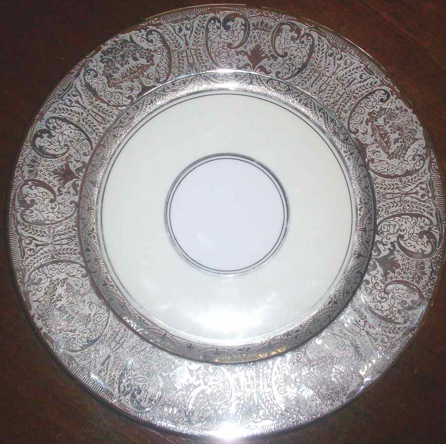 HC1238 Saucer by Heinrich - H&C-1
