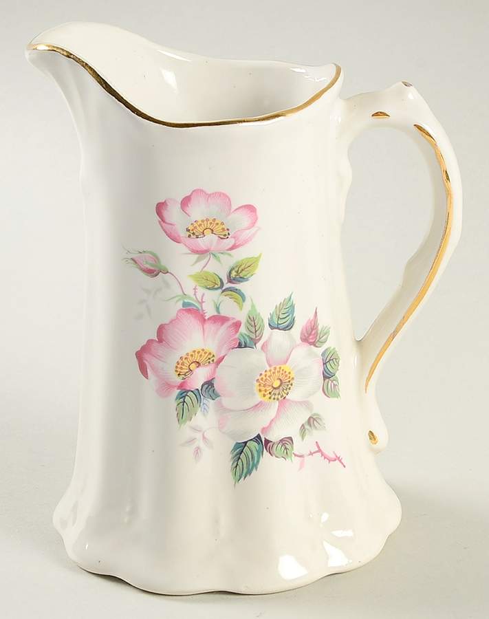 HWE1 Creamer by House of Webster-1