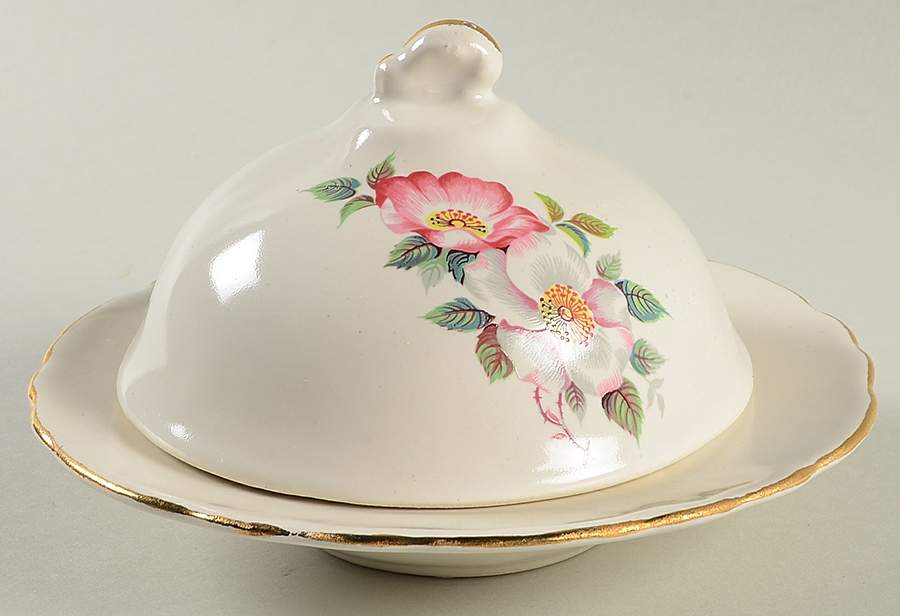 HWE1 Round Covered Butter by House of Webster-1