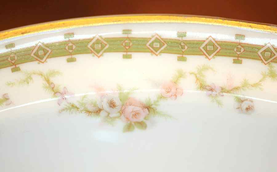Schleiger 615-1 Dinner Plate by Haviland-1