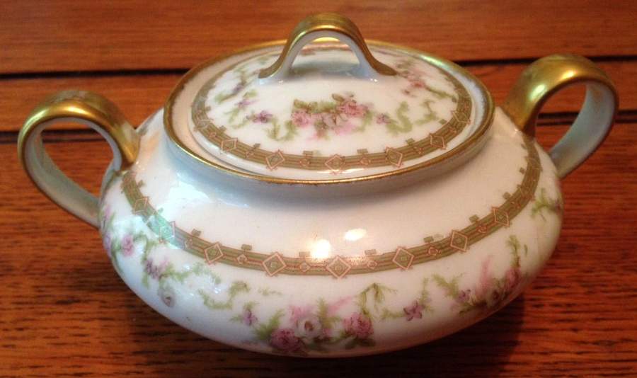 Schleiger 615-1 Sugar Bowl & Lid by Haviland-1