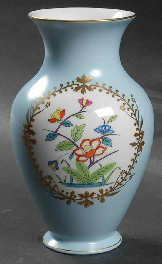 FC 7" Vase by Herend-1
