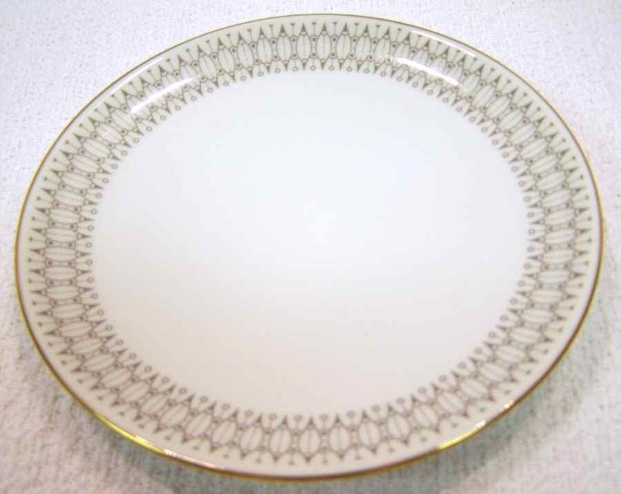HUT2111 Underplate for Tureen by Hutschenreuther-1
