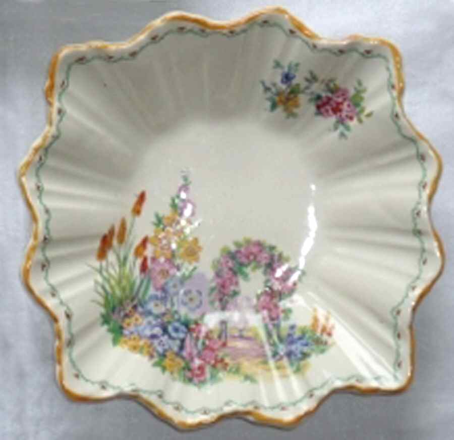 HKI9 5" Square Sweet Meat by Hollinshead & Kirkham-1