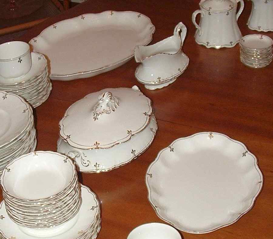 H95 11" Oval Serving Platter by Homer Laughlin -1