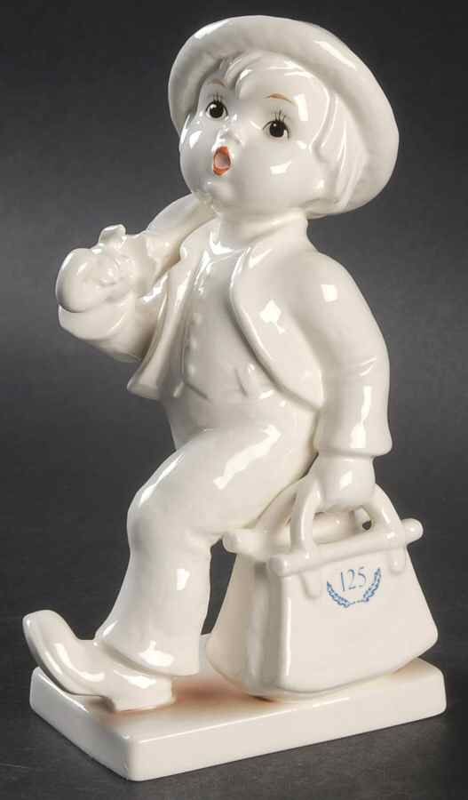 Expressions of Youth Tm7-Merry Wanderer - Boxed by M.I. Hummel-1