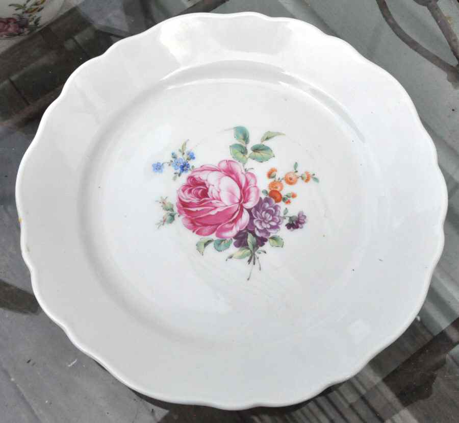 HUT2121 Dinner Plate by Hutschenreuther-1