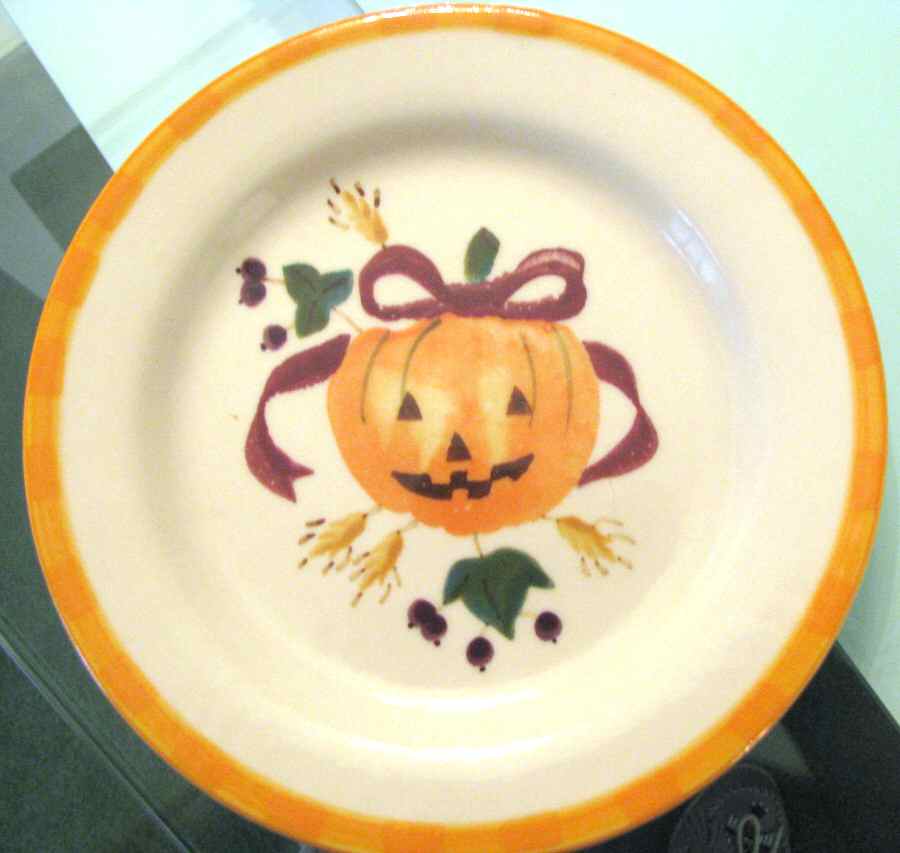 HRT18 Salad Plate by Hartstone-1