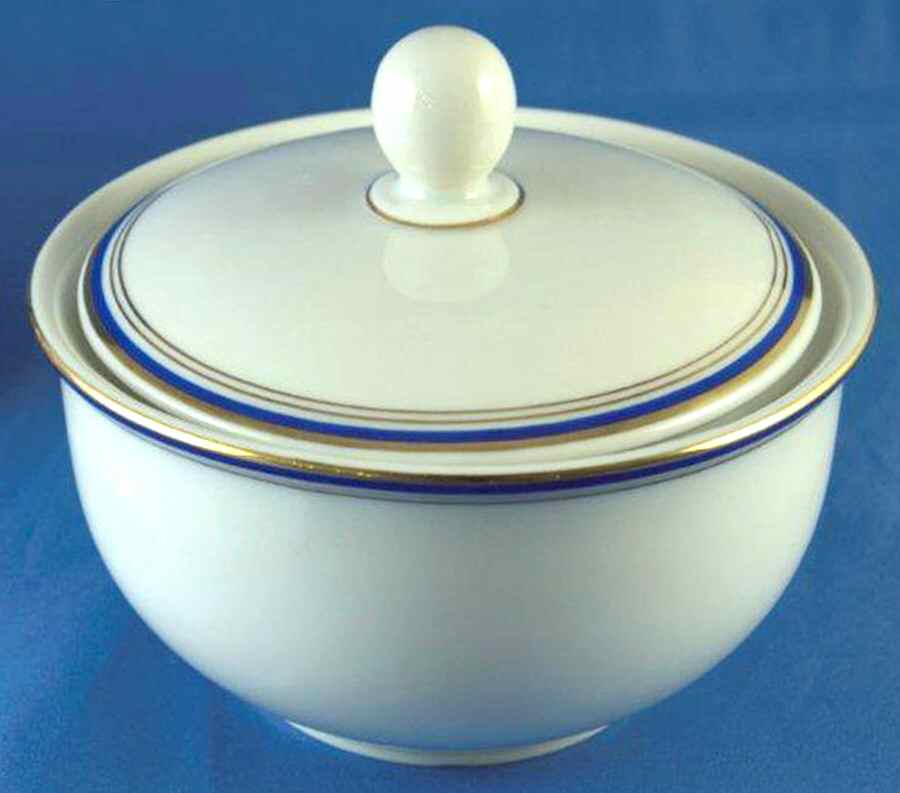 7506 Sugar Bowl & Lid by Hutschenreuther-1