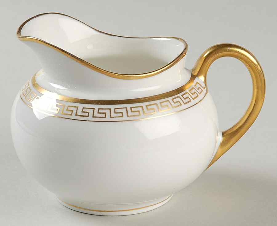 HUT3003 Creamer by Hutschenreuther-1