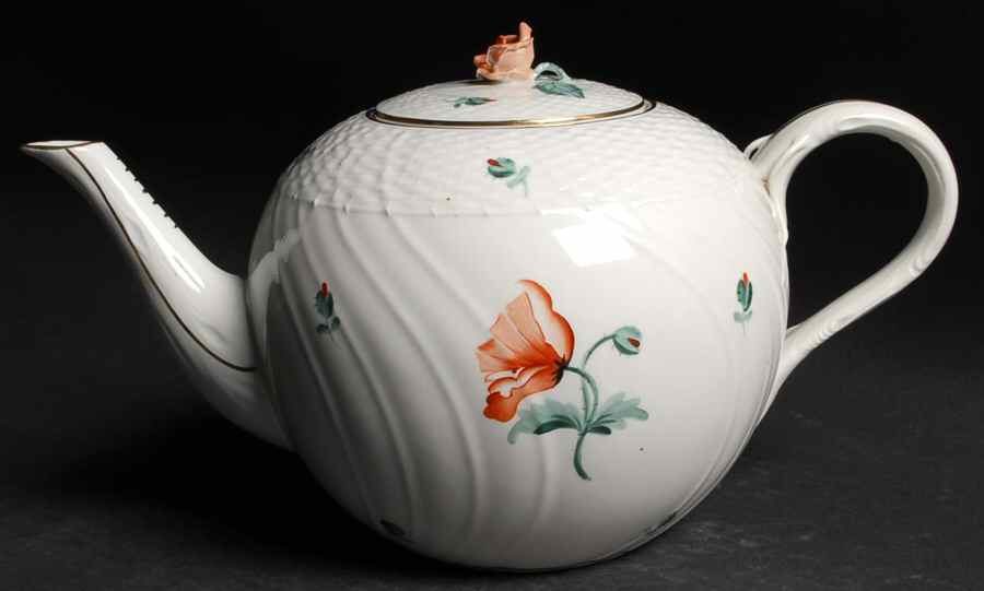 HER80 Teapot & Lid by Herend-1
