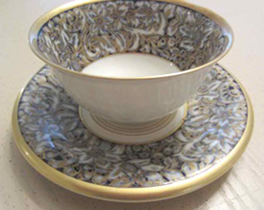 01693 Footed Cup & Saucer Set by Hutschenreuther-1
