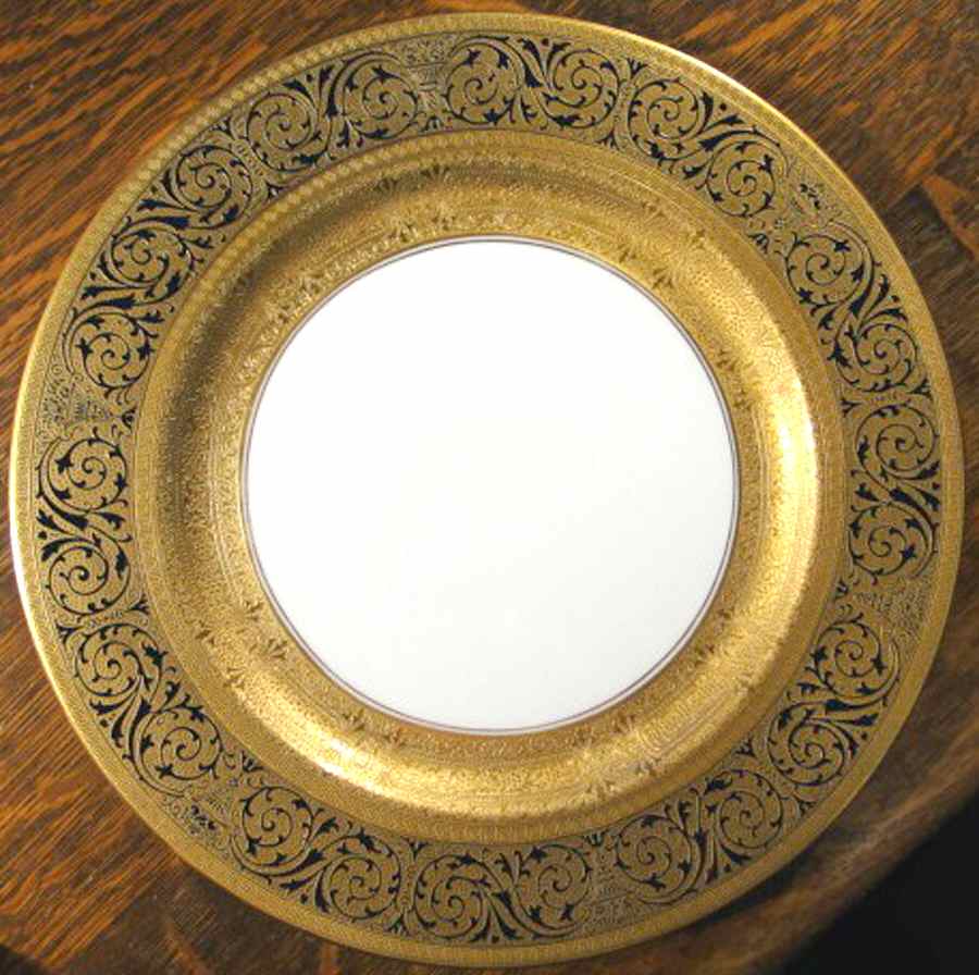 HUT2145 Dinner Plate by Hutschenreuther-1