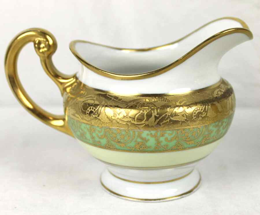 HUT2146 Creamer by Hutschenreuther-1