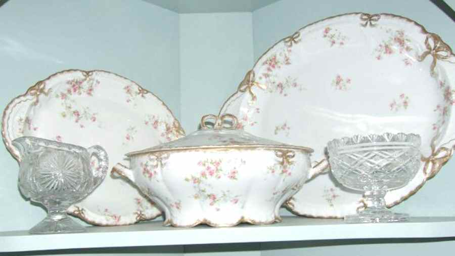 Schleiger 150-29 16" Oval Serving Platter by Haviland-1