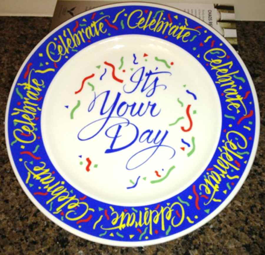 UC980 Dinner Plate by Unknown Manufacturer-1