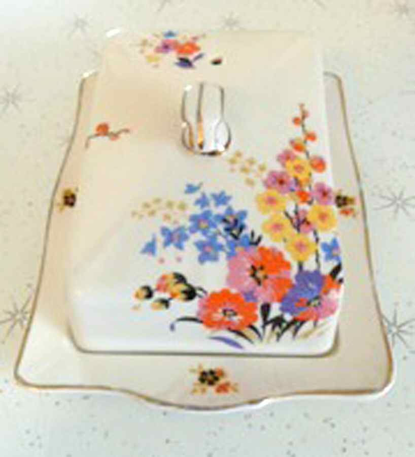 1958 Cheese Dish with Lid (Wedge) by Hollinshead & Kirkham-1