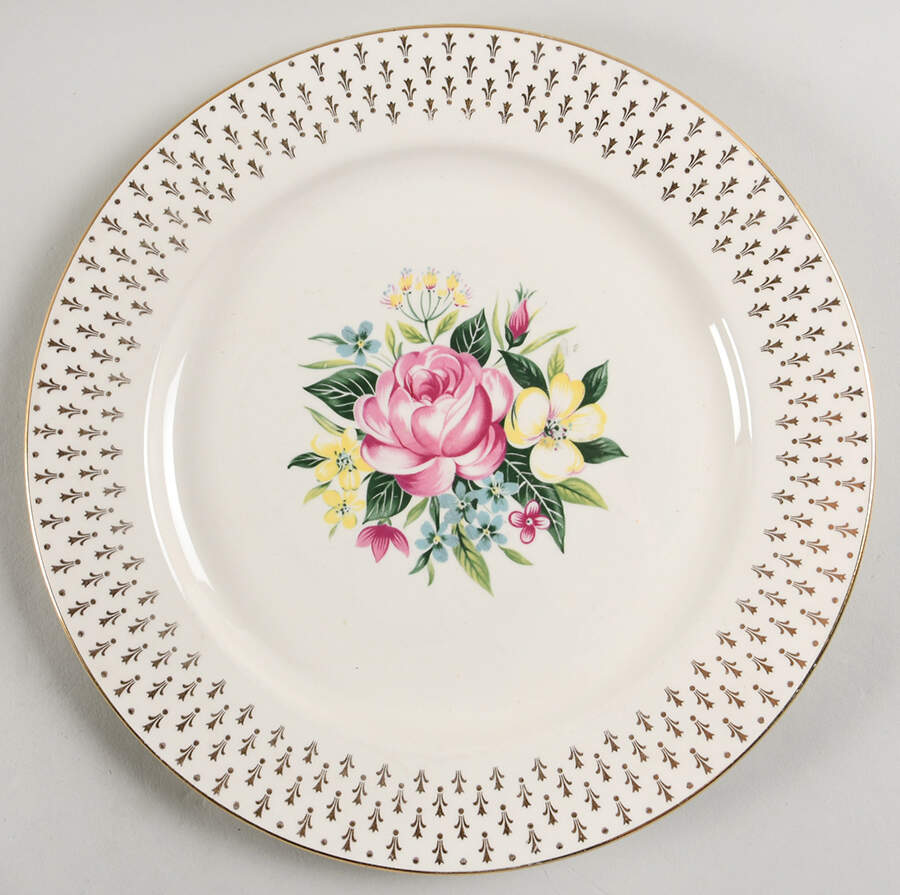 HLC3959 Dinner Plate by Homer Laughlin -1