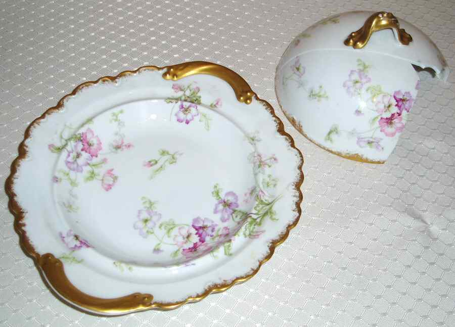 H4269 Oval Covered Vegetable by Haviland-1