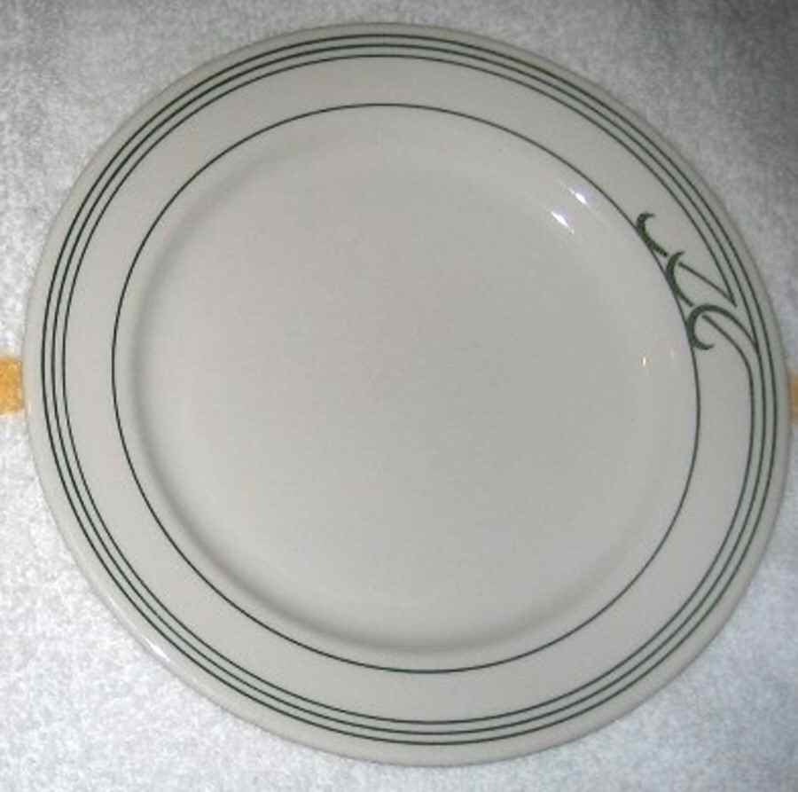 Heartland Green Luncheon Plate by Homer Laughlin -1