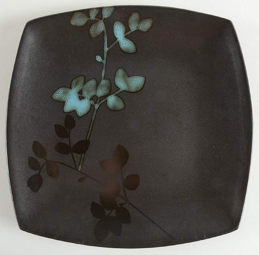 Eventide Bloom Dinner Plate by Home-1