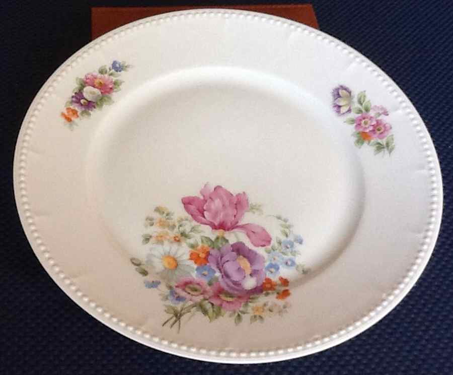 HUT2159 Dinner Plate by Hutschenreuther-1