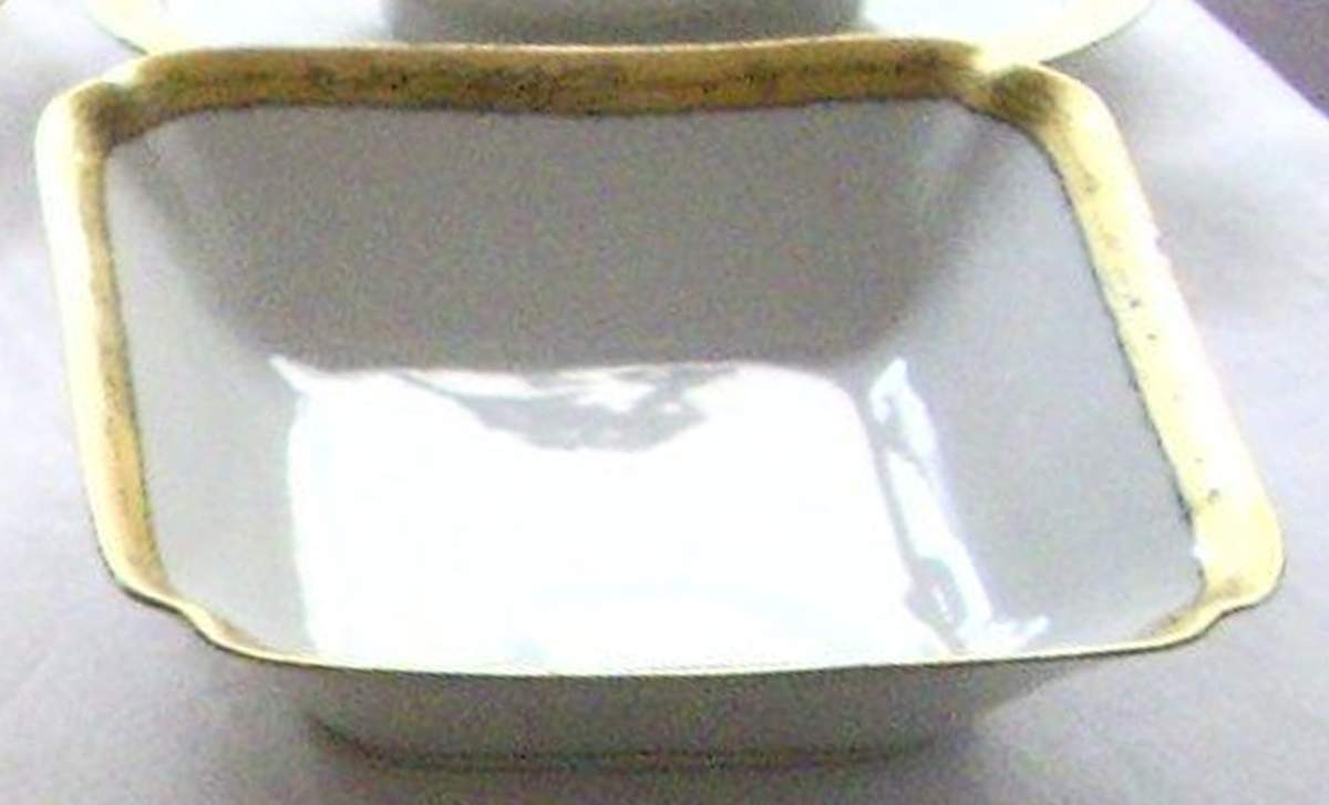 HUT2164 Square Vegetable Bowl by Hutschenreuther-1