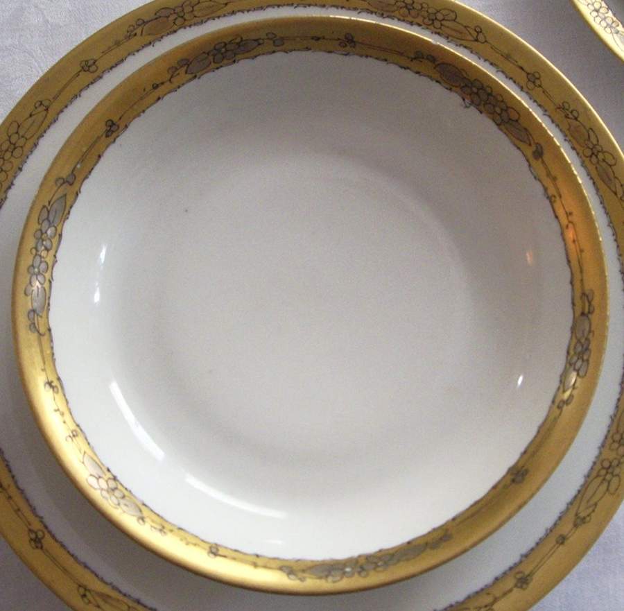HUT2164 Salad Plate by Hutschenreuther-1