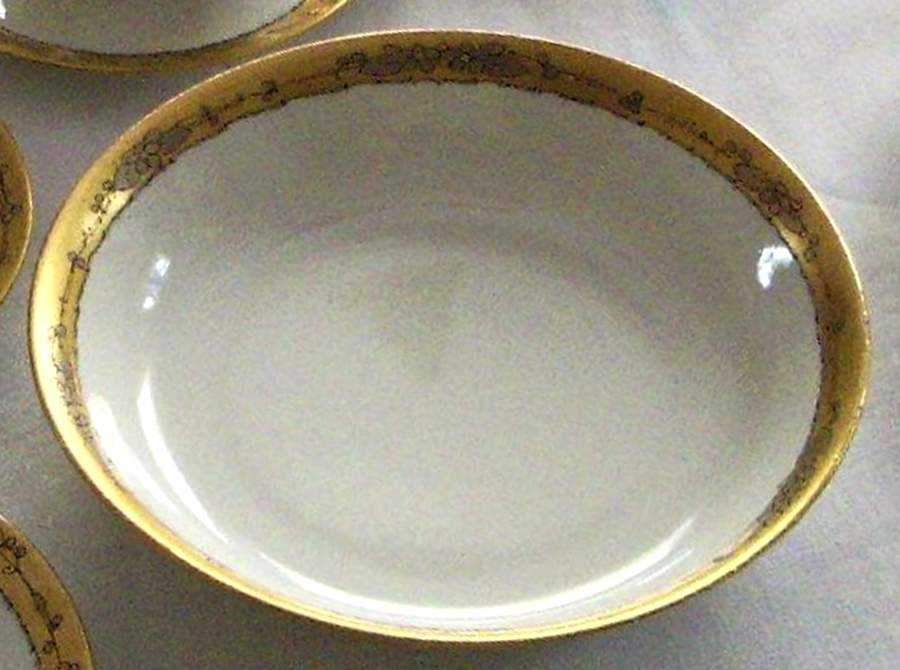 HUT2164 Coupe Soup Bowl by Hutschenreuther-1