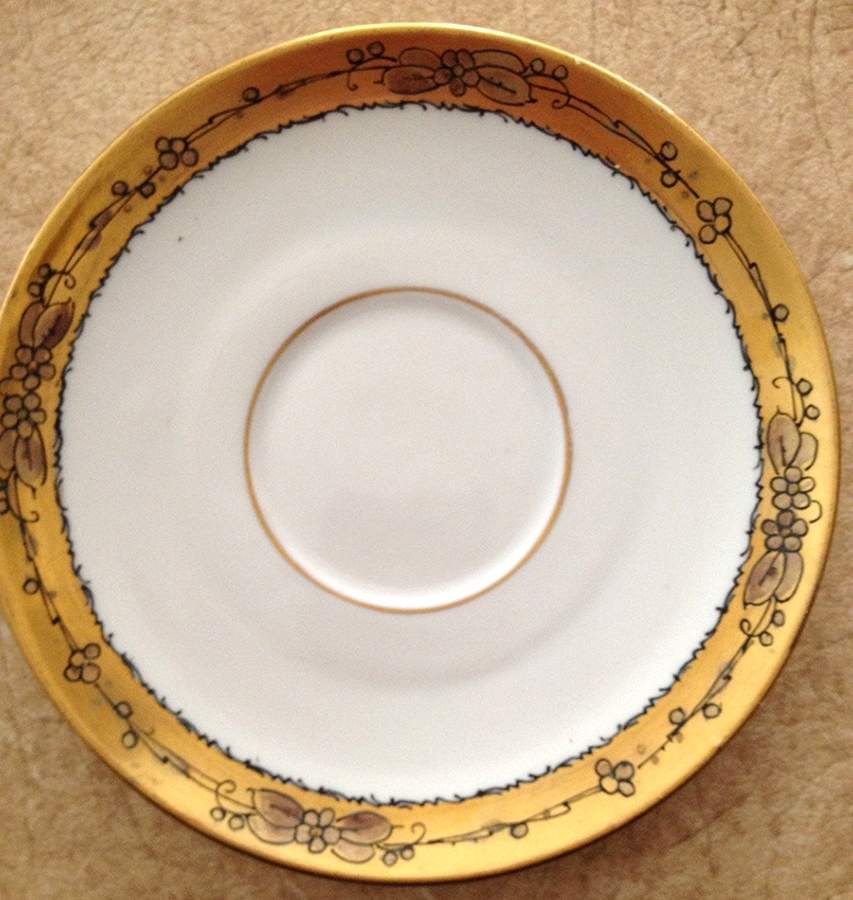 HUT2164 Saucer by Hutschenreuther-1