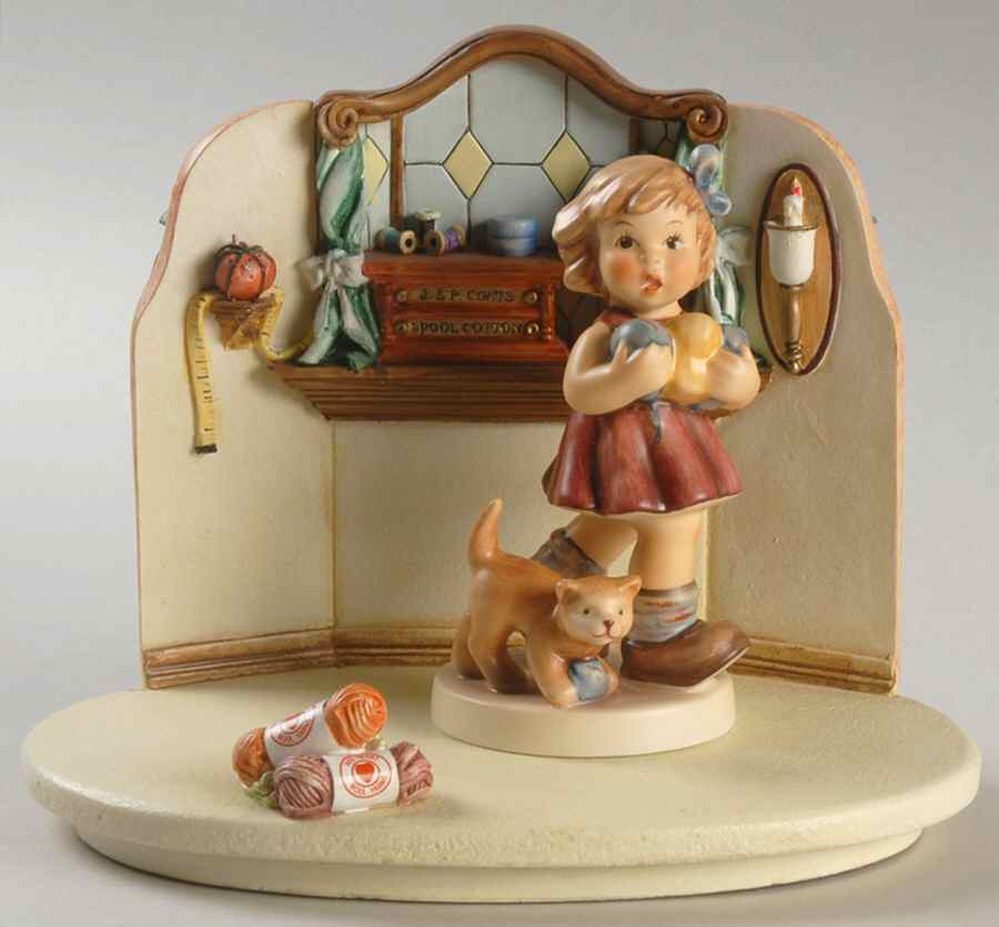 Little Knitter Little Knitter-Collector's Set - Boxed by M.I. Hummel-1