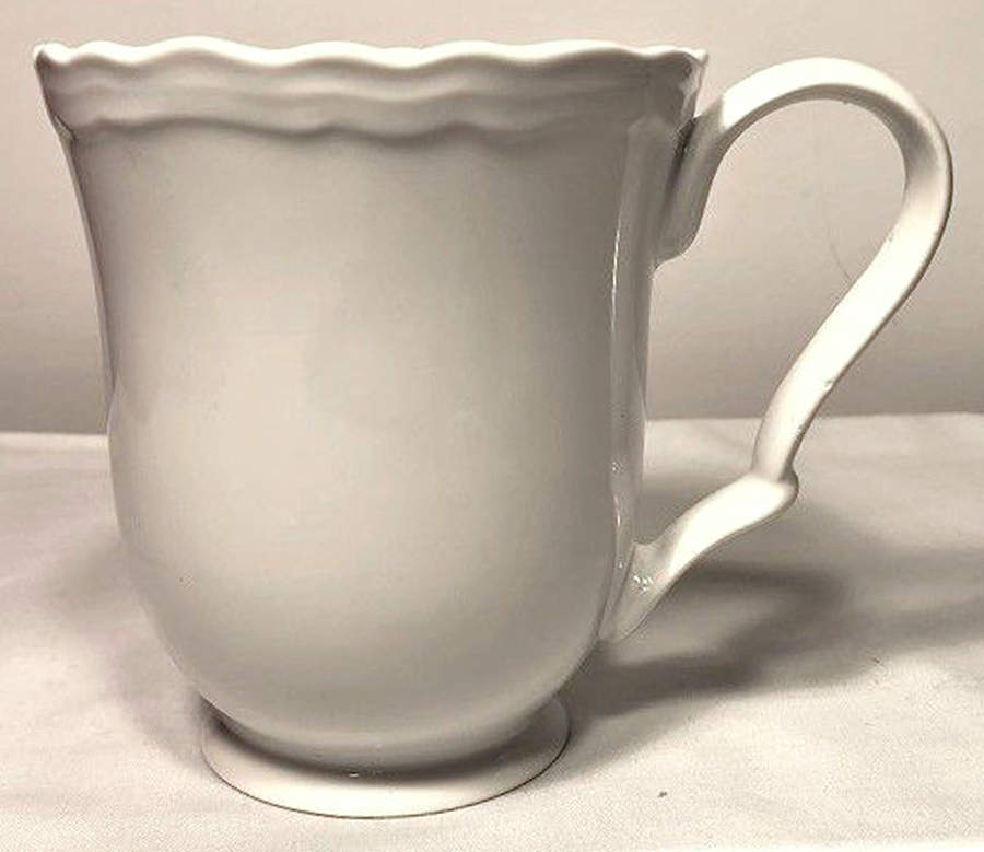 Basic White (Scalloped) Mug by Home-1