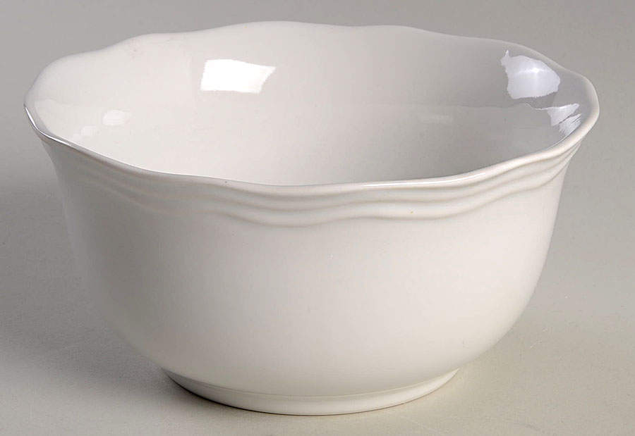 Basic White (Scalloped) Soup/Cereal Bowl by Home-1