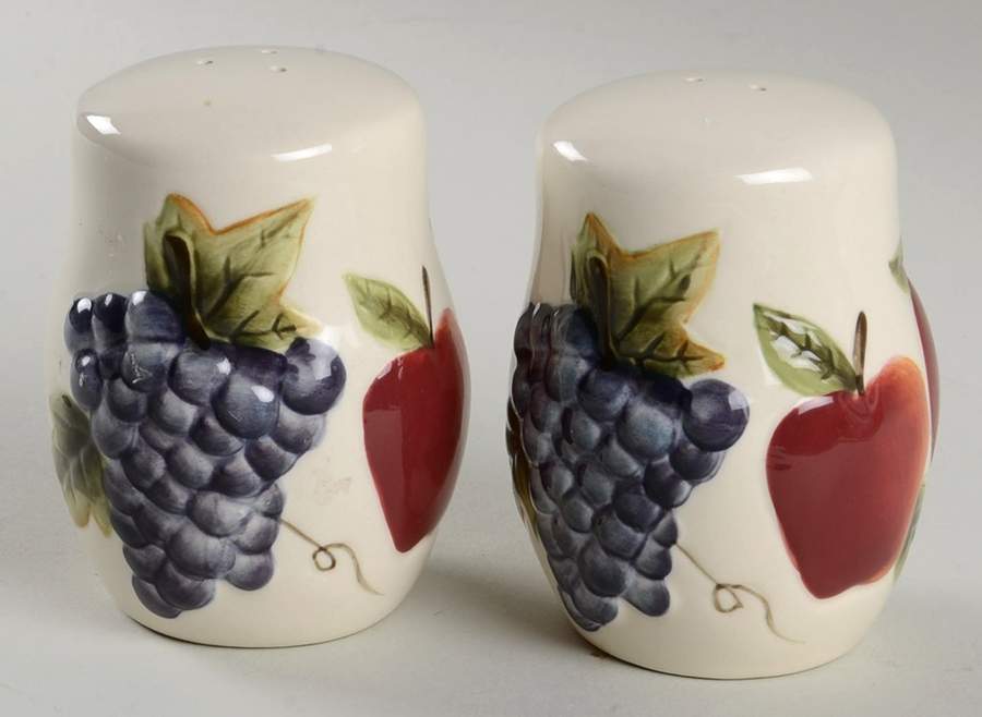 Sonoma Villa Salt & Pepper Set by Home Interiors-1