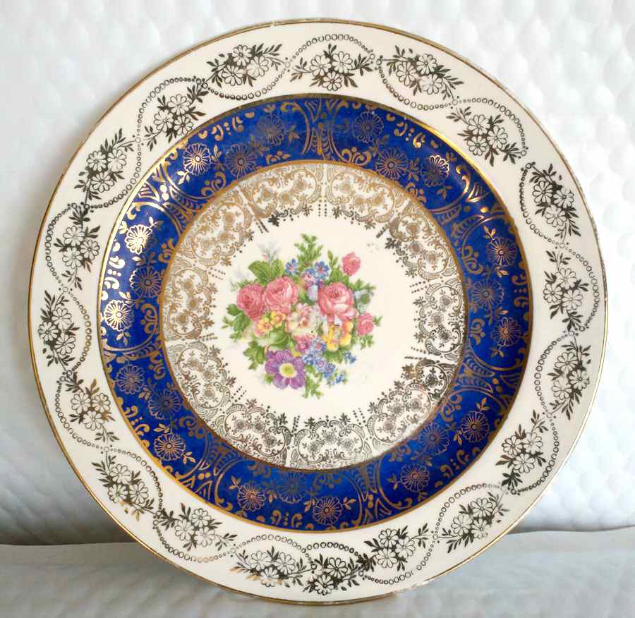 HLC3967 Dinner Plate by Homer Laughlin -1