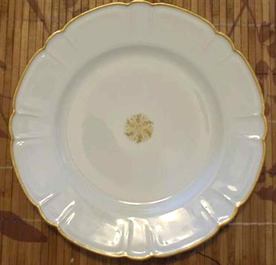 H4442 Dinner Plate by Haviland-1
