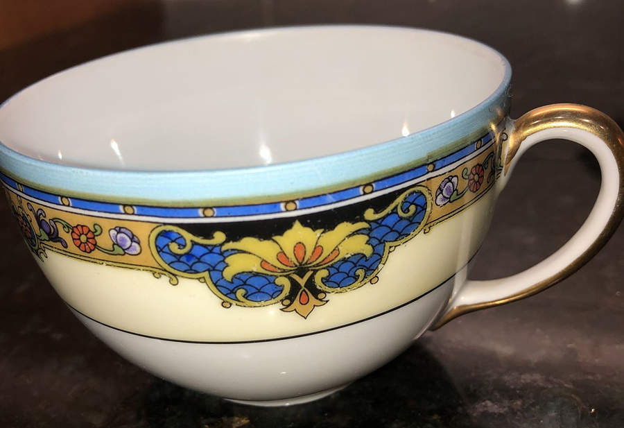 5634 Flat Cup by Hertel Jacob-1