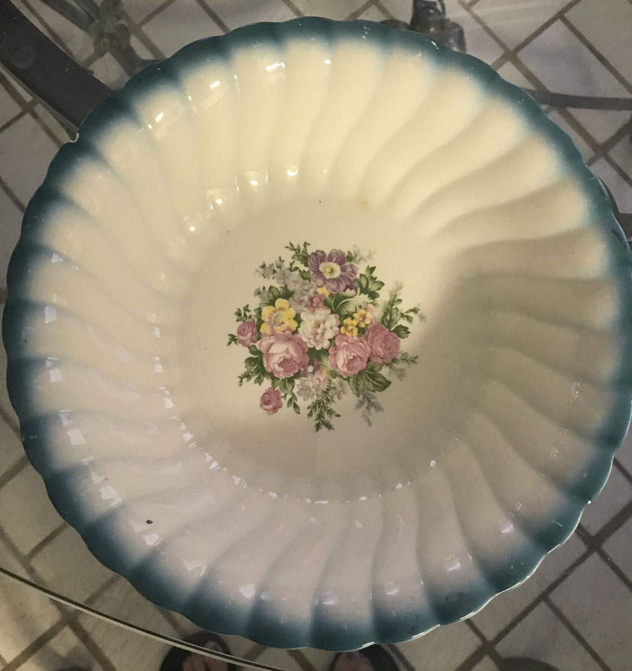HLC3976 9" Round Vegetable Bowl by Homer Laughlin -1