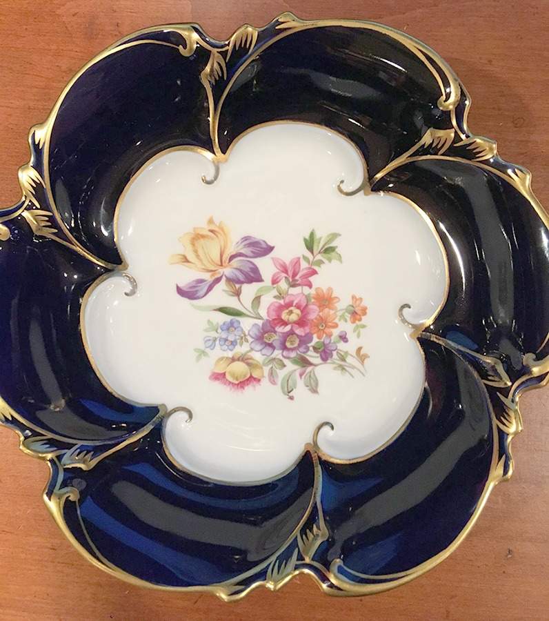 527-3 Fruit/Dessert (Sauce) Bowl by Graf Von Henneberg-1