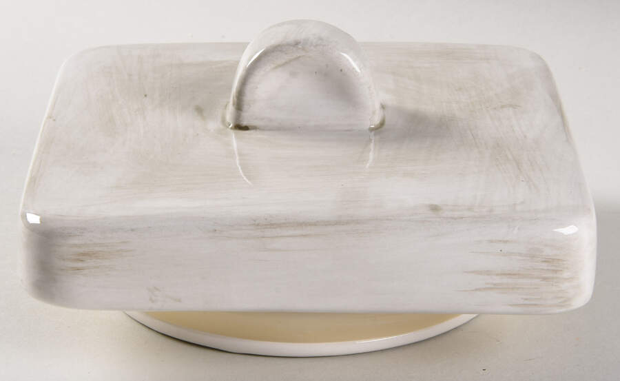 Beaded Antique White Lid for Large Canister by Home Essentials-1