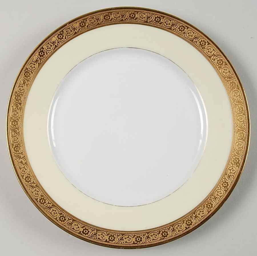 HUT5 Reverse Salad Plate by Hutschenreuther-1