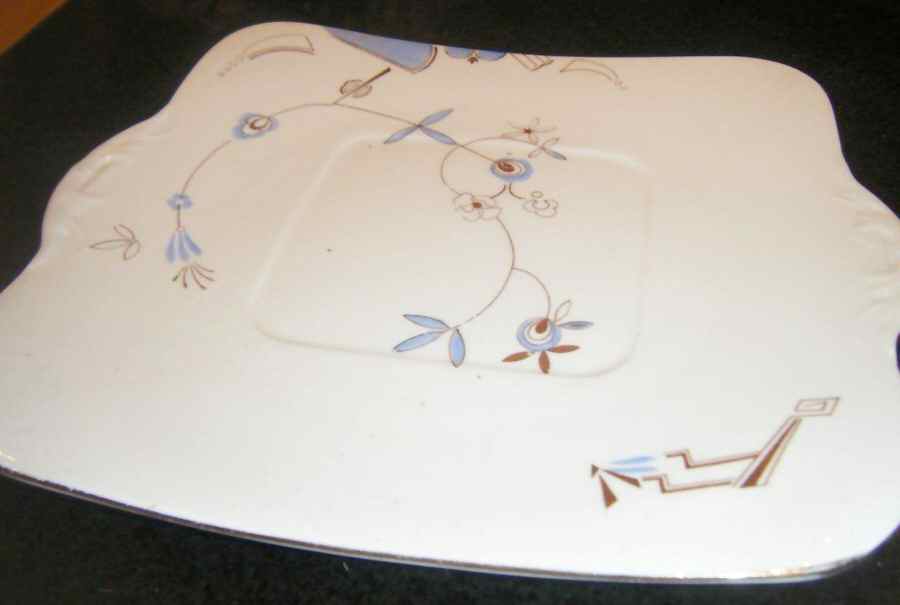 HET18 Square Handled Cake Plate by Heathcote-1